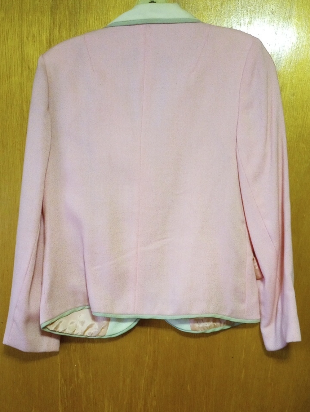 Rosecrest Vintage Pink Blazer & Skirt Set w/ Sage Green & Cream Trim, Size 12 - Picture 3 of 6